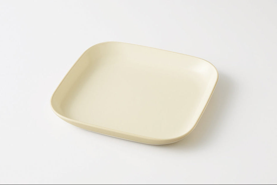 Calm Dish 17cmスクエア プレート – TAKENAKA ONLINE STORE