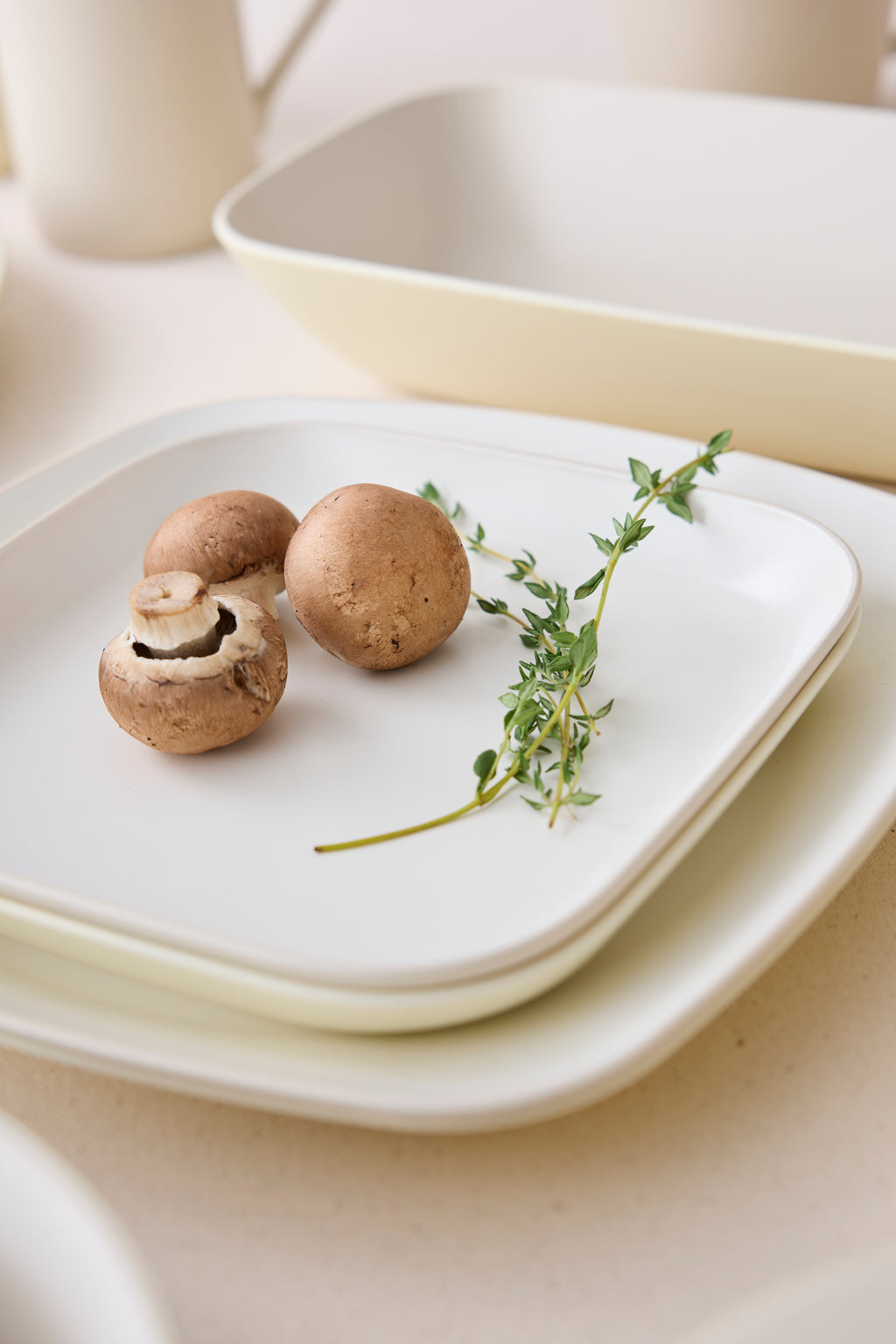 Calm Dish 17cmスクエア プレート – TAKENAKA ONLINE STORE