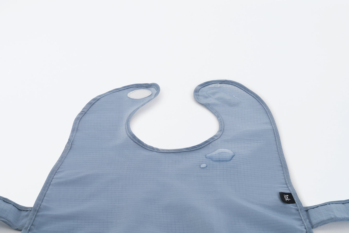 tak KIDS DISH bib